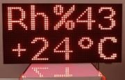 UZAKTAN KUMANDALI DİJİTAL SAAT TERMOMETRE NEM 64X32CM LED PANOSU-MOD SEÇİMLİ
